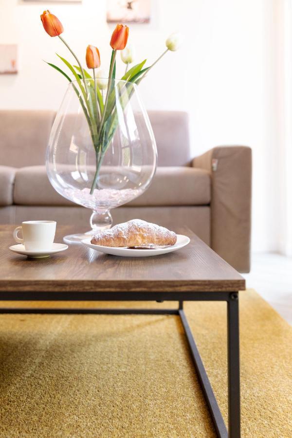 New! Milano - Flowers Home Cusano Milanino Exterior photo